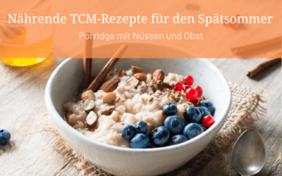 Rezept: Porridge mit Nüssen und Obst